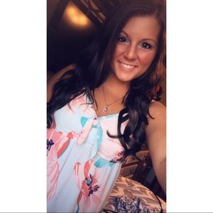 Meet your Posher, Amanda